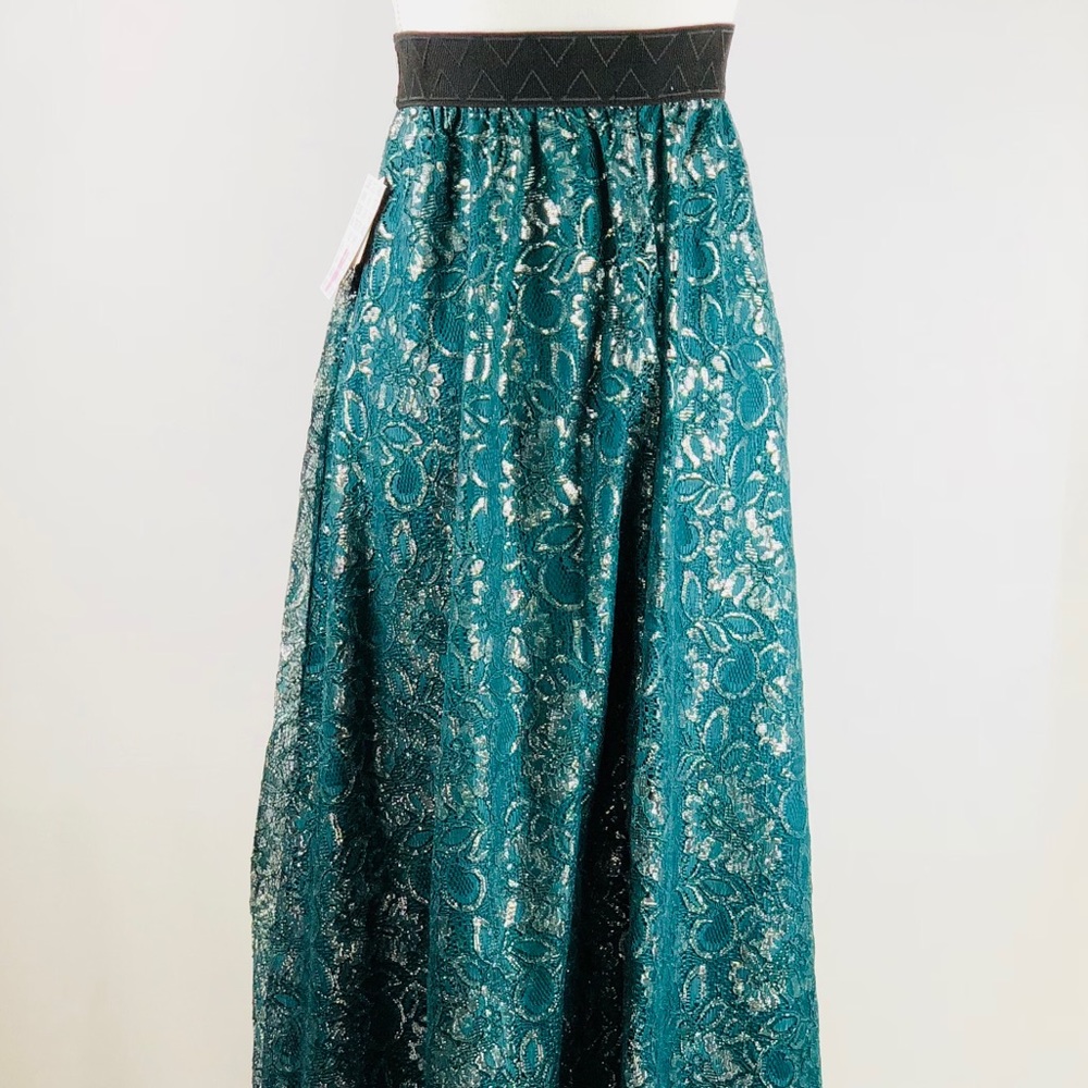 LulaRoe Lucy Long Boho Green Elegant Medium